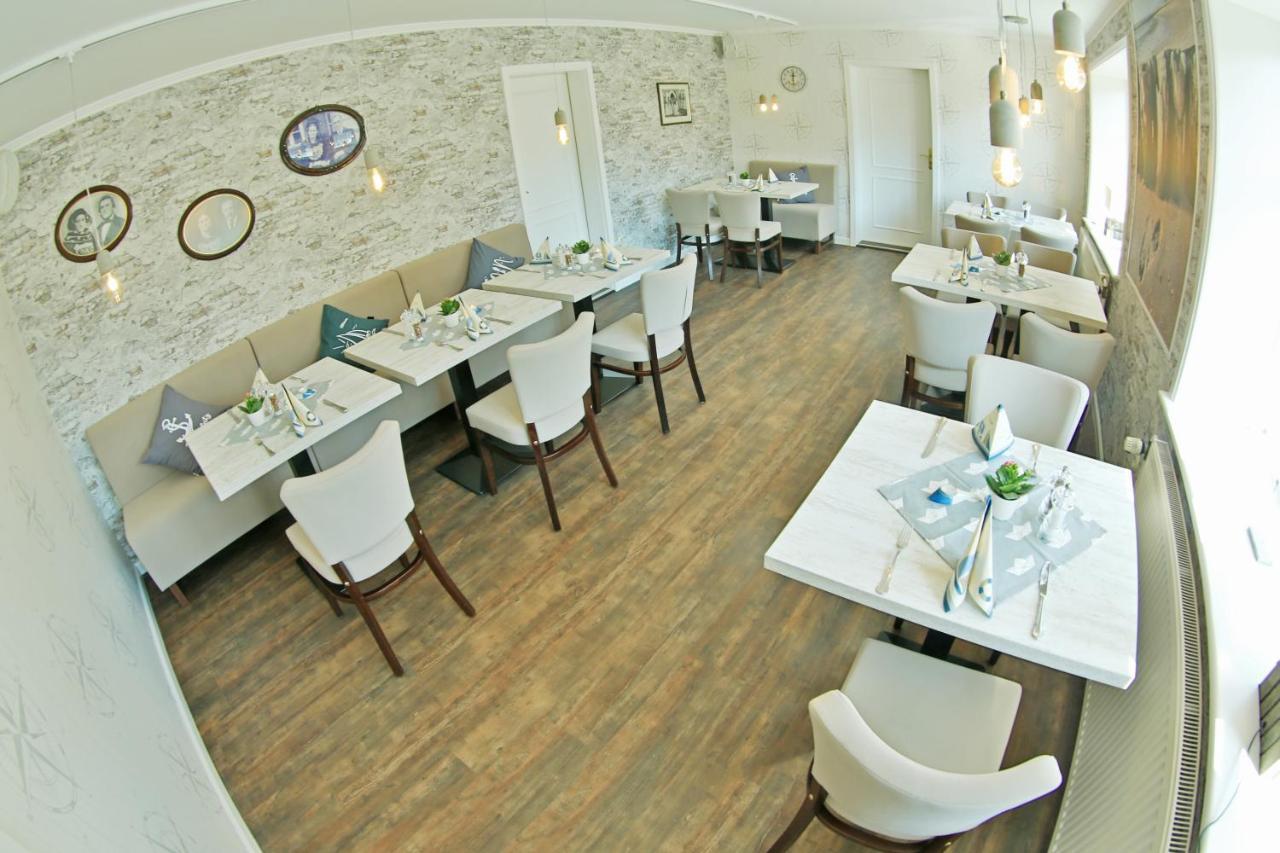 Gasthaus Knudsen Utersum Exteriör bild