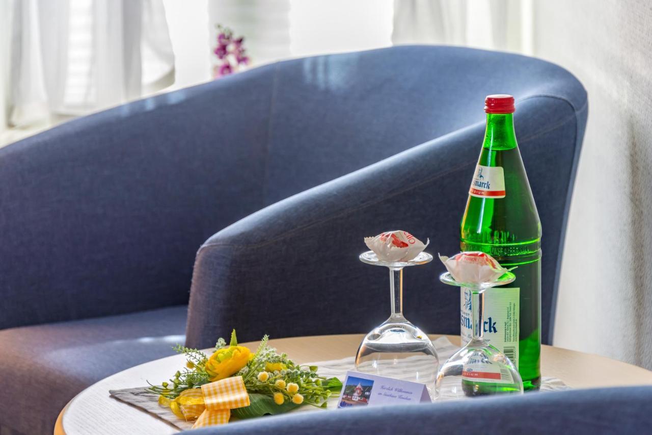 Gasthaus Knudsen Utersum Exteriör bild